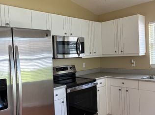 9 Flemington Ln, Palm Coast, FL 32137