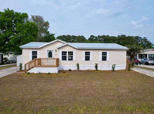 460 Oak Ave, Murrells Inlet, SC 29576