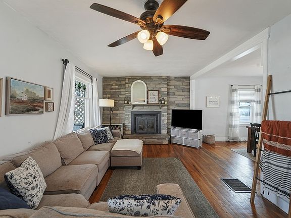 4th image of 180 Ackley Ave