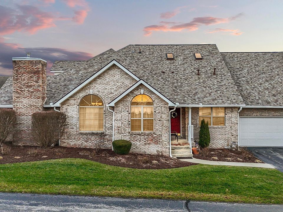 1st image of 312 Village Dr