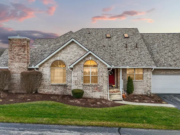 312 Village Dr, Morehead, KY 40351