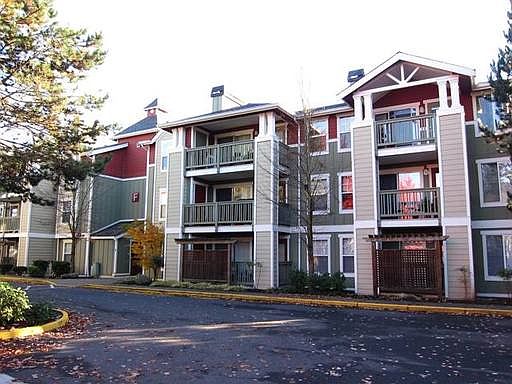 1st image of 7711 NE 175th St #307