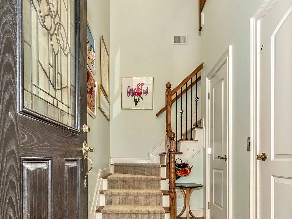 Meadowbrook Pointe Apartments Westbury, NY Zillow