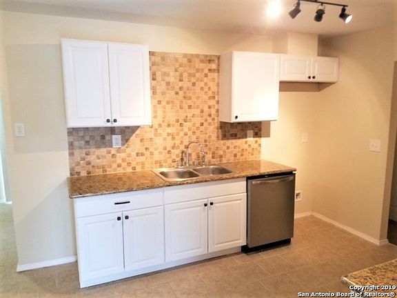 5th image of 6511 Idlewood Dr