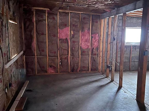 4th image of 5928 Dakota Ave