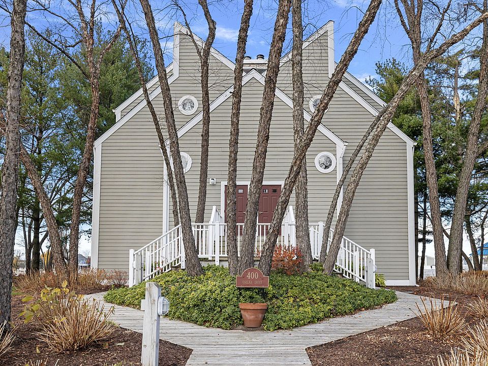 1st image of 400 Oselka Dr Ste 332
