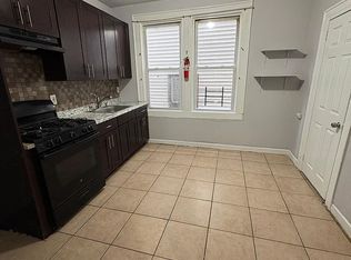 1077 Grove St #5D, Irvington, NJ 07111