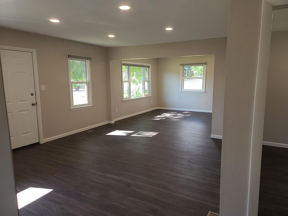2nd image of 3700 5th Ave N