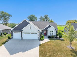 2164 Trellis Dr, De Pere, WI 54115