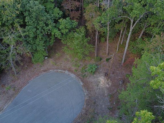 2nd image of 1591 Overlook Dr