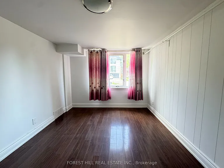 174 McKee Ave — Photo 16