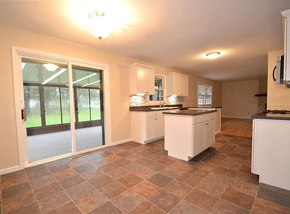 2nd image of 6384 Bristlecone Ln