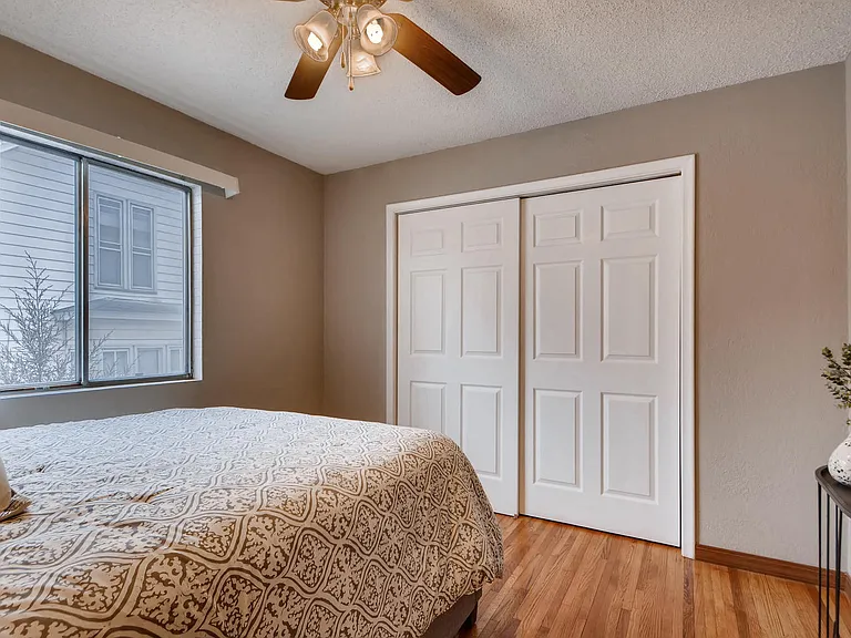 Whittier Flats - 3105 Pleasant Avenue