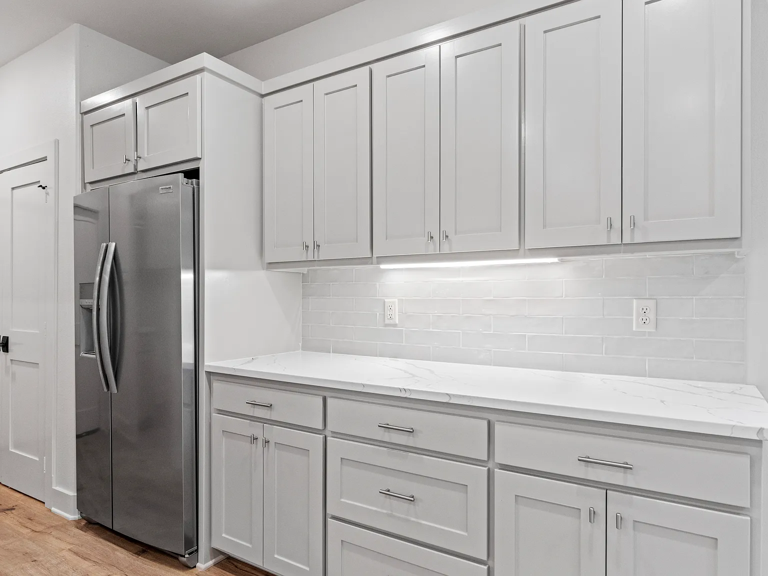 2 bed, 1707 sqft, $2,675 — Photo 3