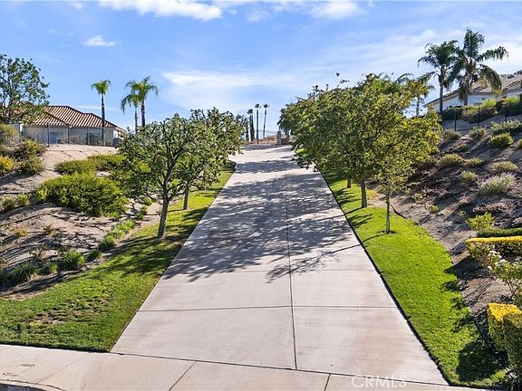 2nd image of 6204 Claridge Dr #2