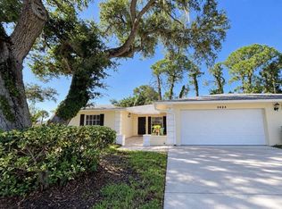 5624 PALM AIRE DRIVE #V105, SARASOTA, FL 34243
