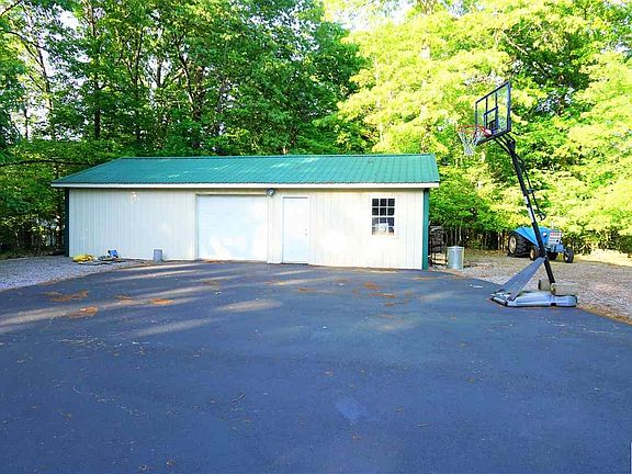 5th image of 75 Elk Park Dr