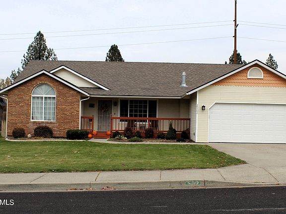 2nd image of 502 W Aster Ct