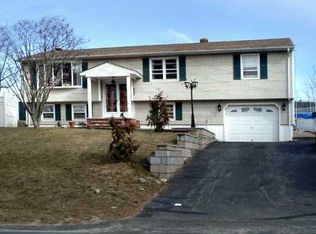 623 Smithfield Rd, North Providence, RI 02904