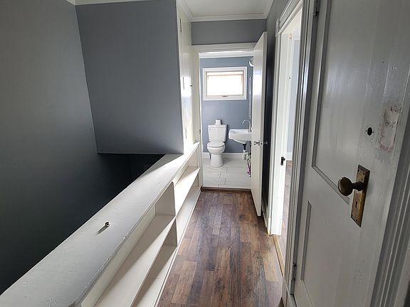 2nd image of 12 Autumn St #2