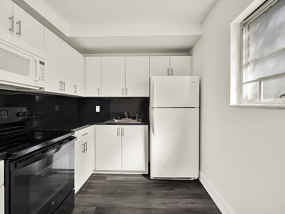 5th image of 134 Salamanca Ave APT 7A