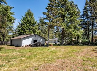 464 Cygnus St SW, Ocean Shores, WA 98569