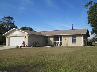 611 W Archer Pkwy, Cape Coral, FL 33904