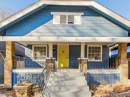 1st image of 134 Belmont Blvd