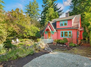 13026 1st Ave NE, Seattle, WA 98125