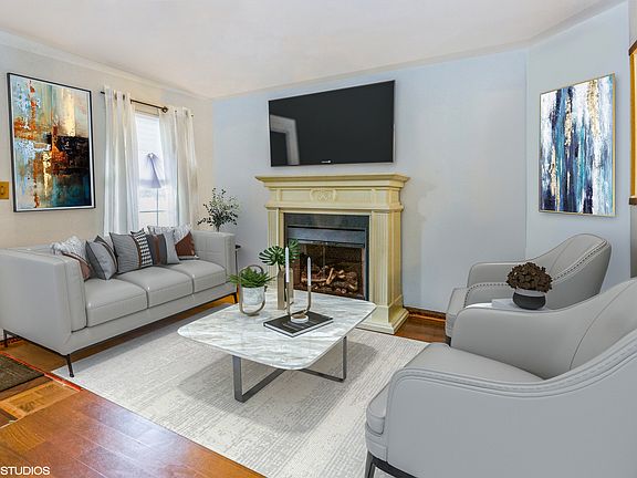 4th image of 4131 Rivertowne Dr