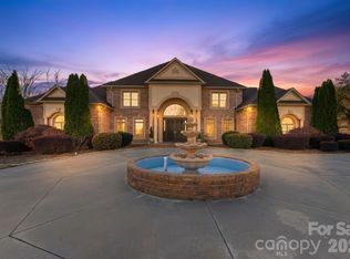 450 Beaver Creek Rd #14, Lexington, NC 27295