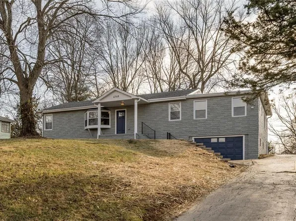 4768 Ambs Rd, Saint Louis, MO 63128