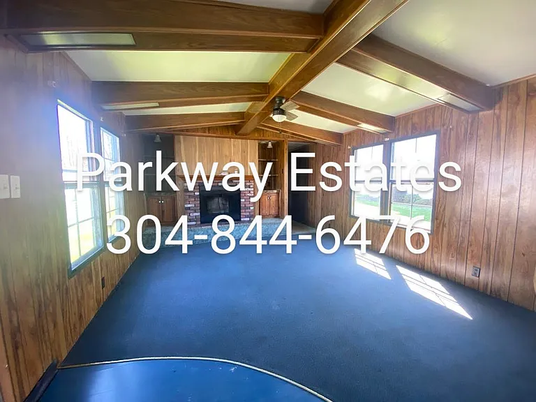 145 Sheila Ln — Photo 10