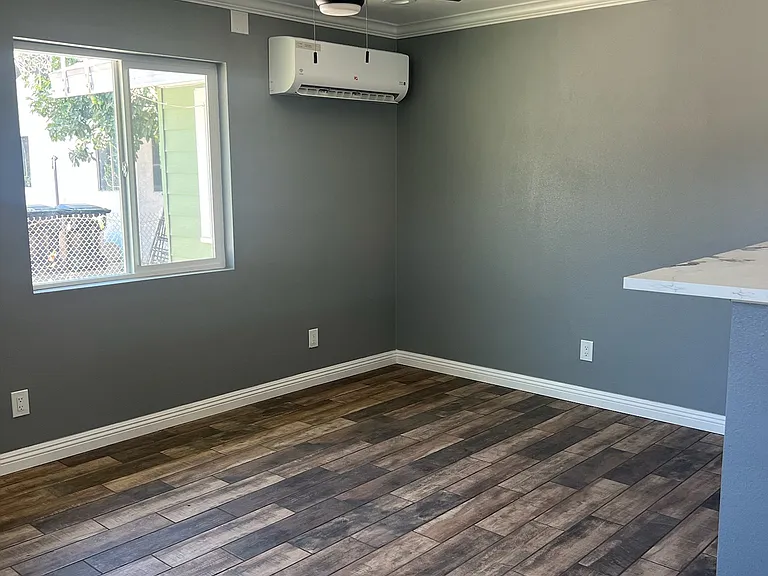 960 N H St #2 — Photo 6