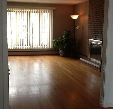 Spacious Living Area