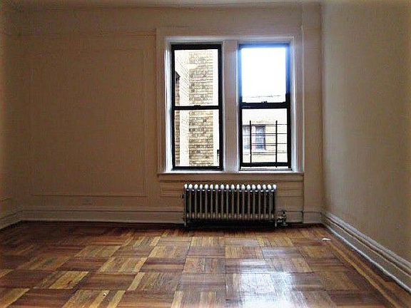 3rd image of 5 Seaman Ave APT D