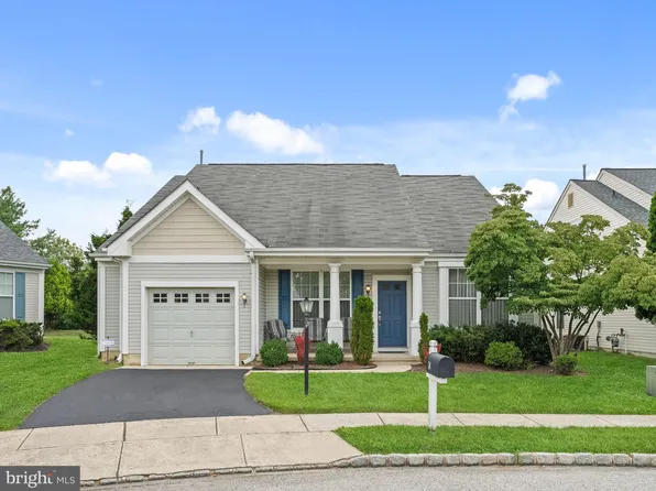 24 Violet Ct, Marlton, NJ 08053