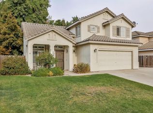 910 Zumstein Dr, Ripon, CA 95366