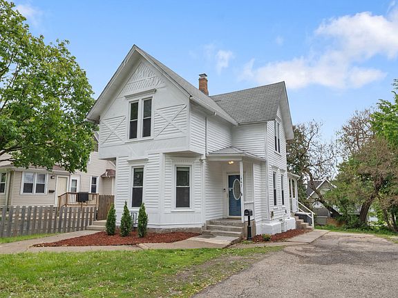 2nd image of 447 Ashland Ave