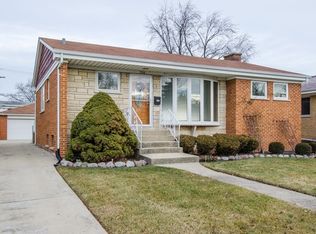 7116 Wright Ter, Niles, IL 60714
