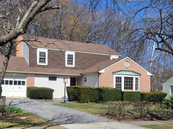 705 College Pkwy, Rockville, MD 20850