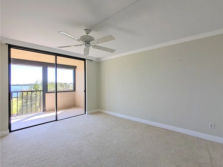1821 Mooringline Dr #1821PHD — Photo 55