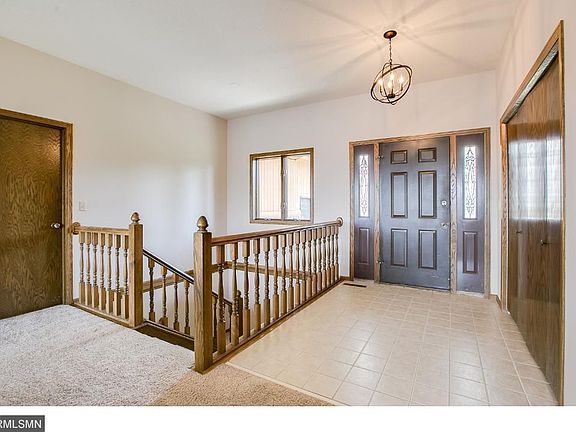 4th image of 4552 Lake Park Ct