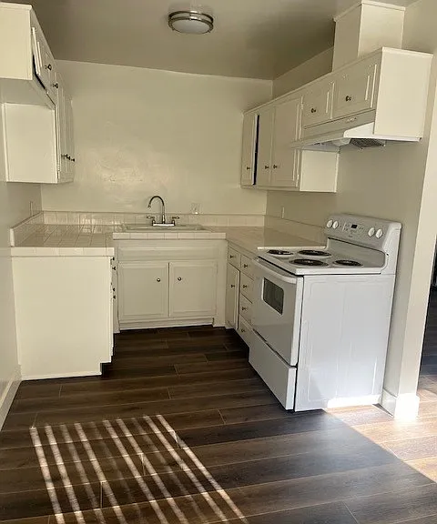 3722 Del Amo Blvd — Photo 4