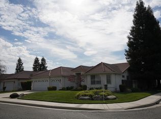 3015 S Tracy St, Visalia, CA 93292