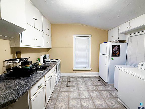 5th image of 311 N Lee Ave