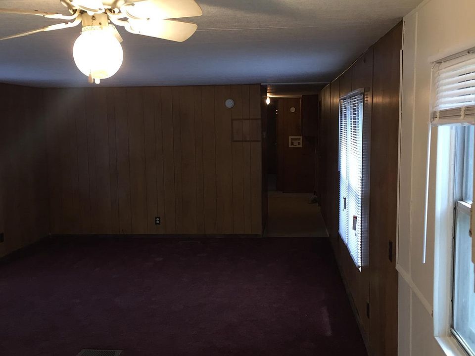 2nd image of 203 Mallard Pointe Rd