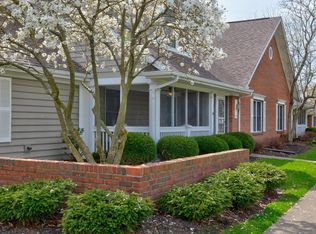 423 Shannon Ln, Granville, OH 43023