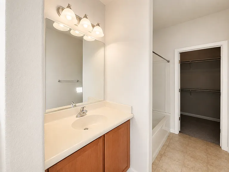 2089 Boccioni Ln — Photo 10