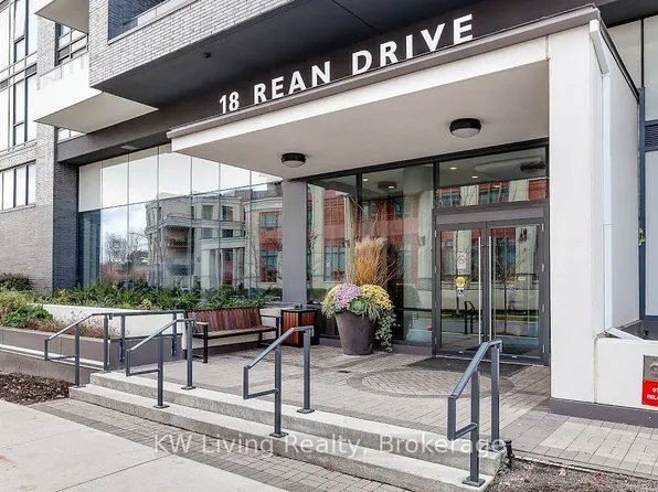 18 Rean Dr #203, Toronto, ON M2K 0C7
